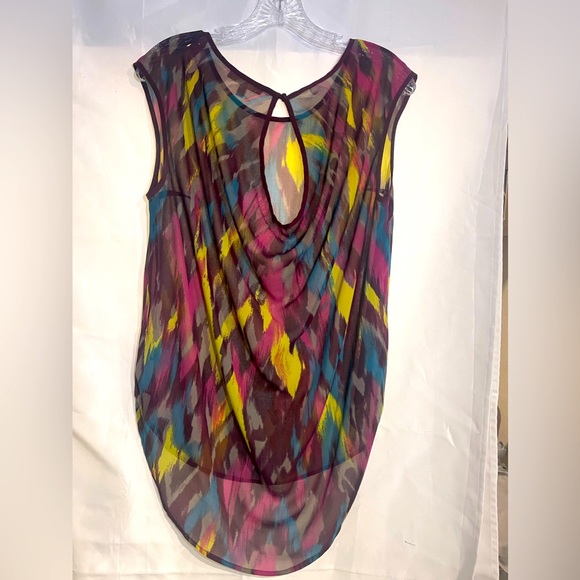 Abstract Print Sheer Tank Top - Picture 2 of 3